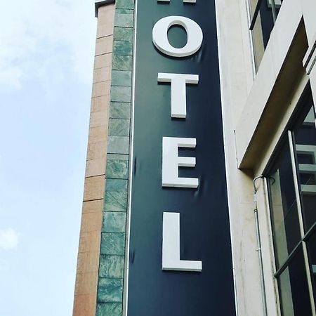 Hotel Golden Suite Pereira Exterior foto