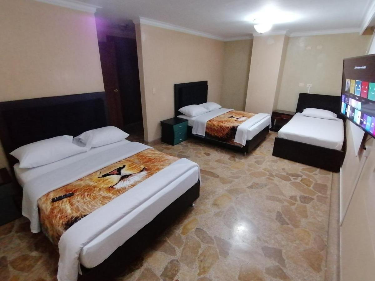 Hotel Golden Suite Pereira Exterior foto