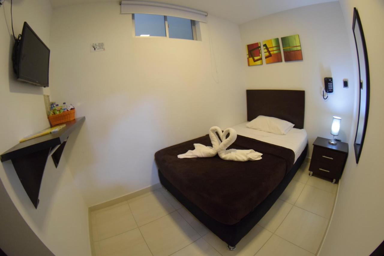 Hotel Golden Suite Pereira Exterior foto
