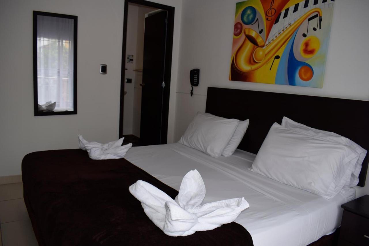 Hotel Golden Suite Pereira Exterior foto